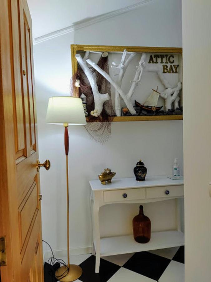 Appartamento Attic Bay Câmara de Lobos Esterno foto