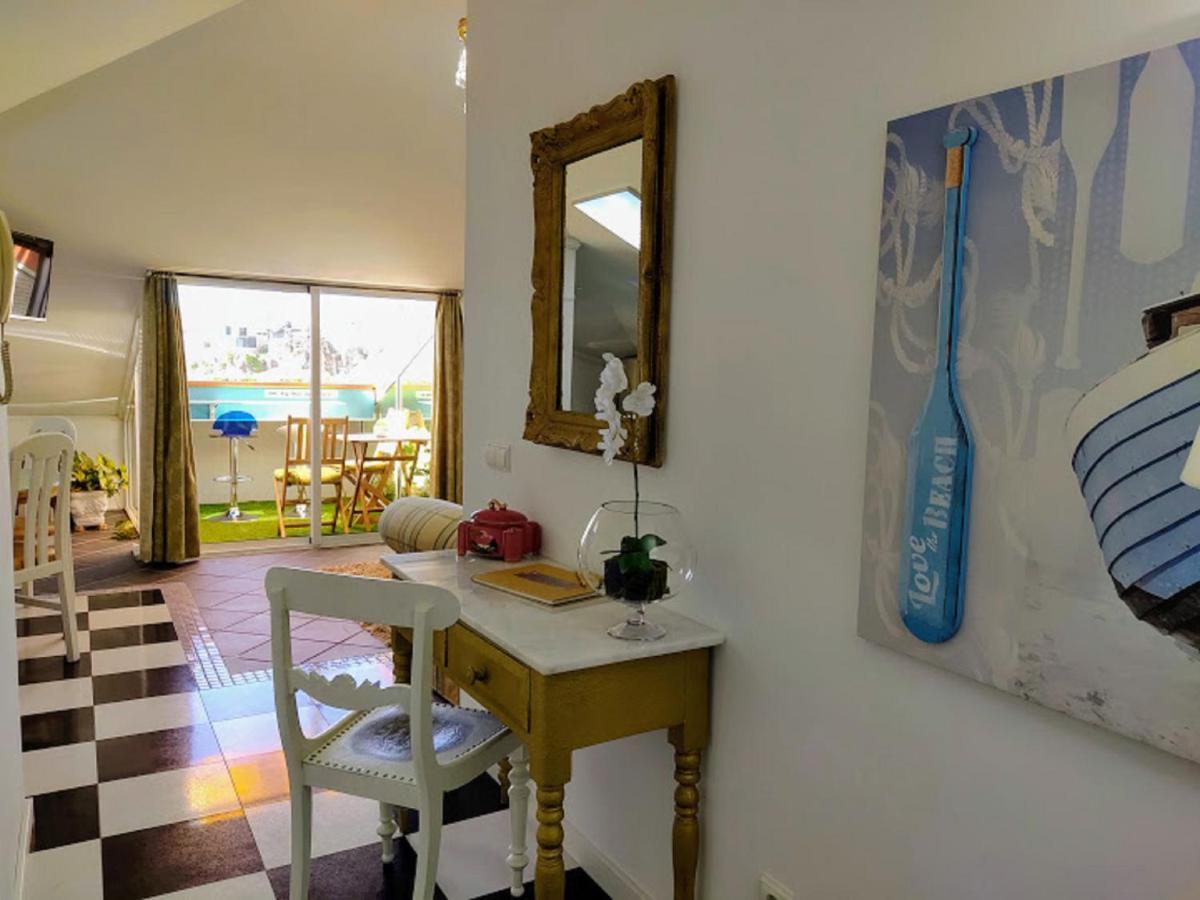 Appartamento Attic Bay Câmara de Lobos Esterno foto