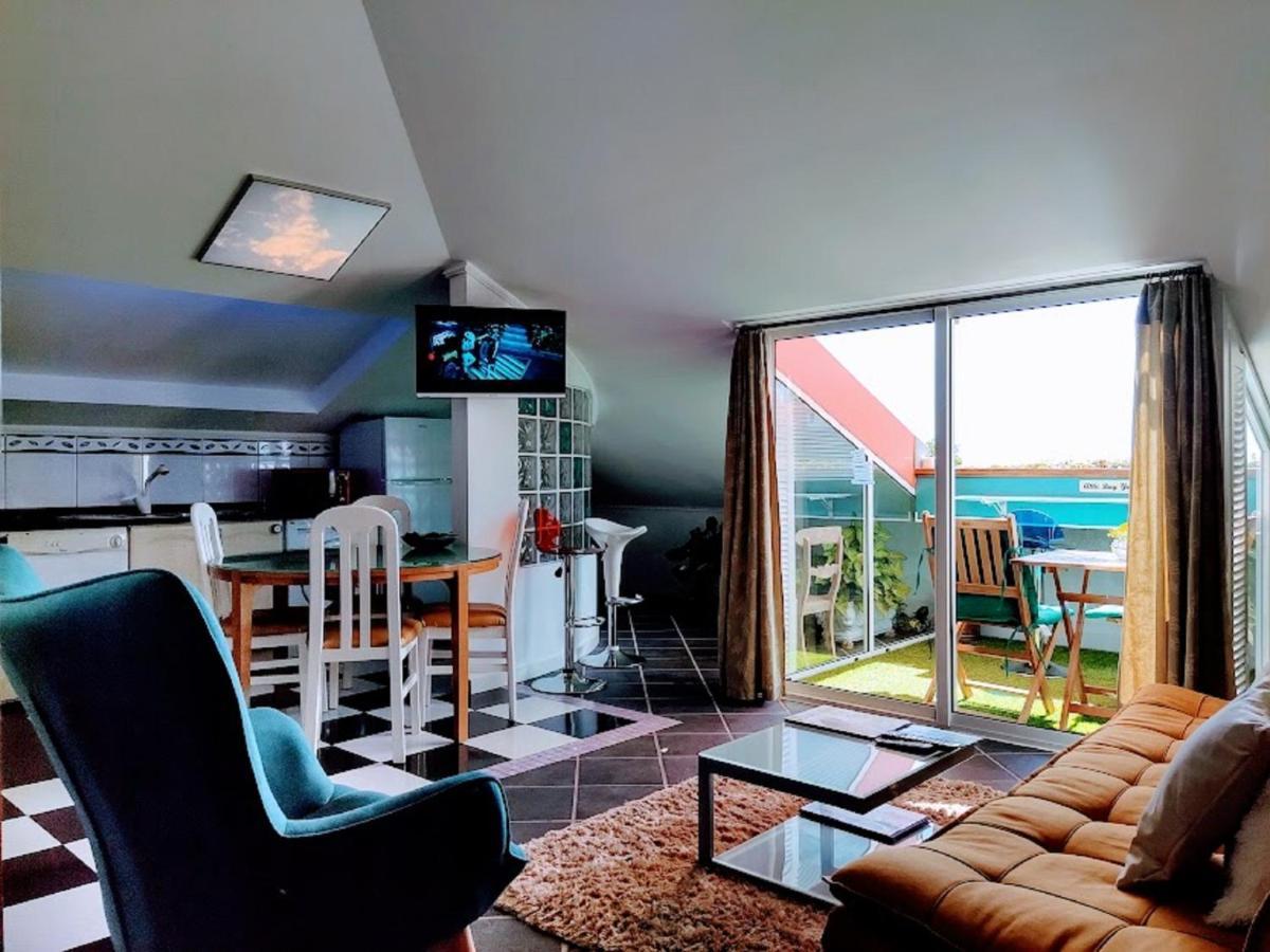 Appartamento Attic Bay Câmara de Lobos Esterno foto
