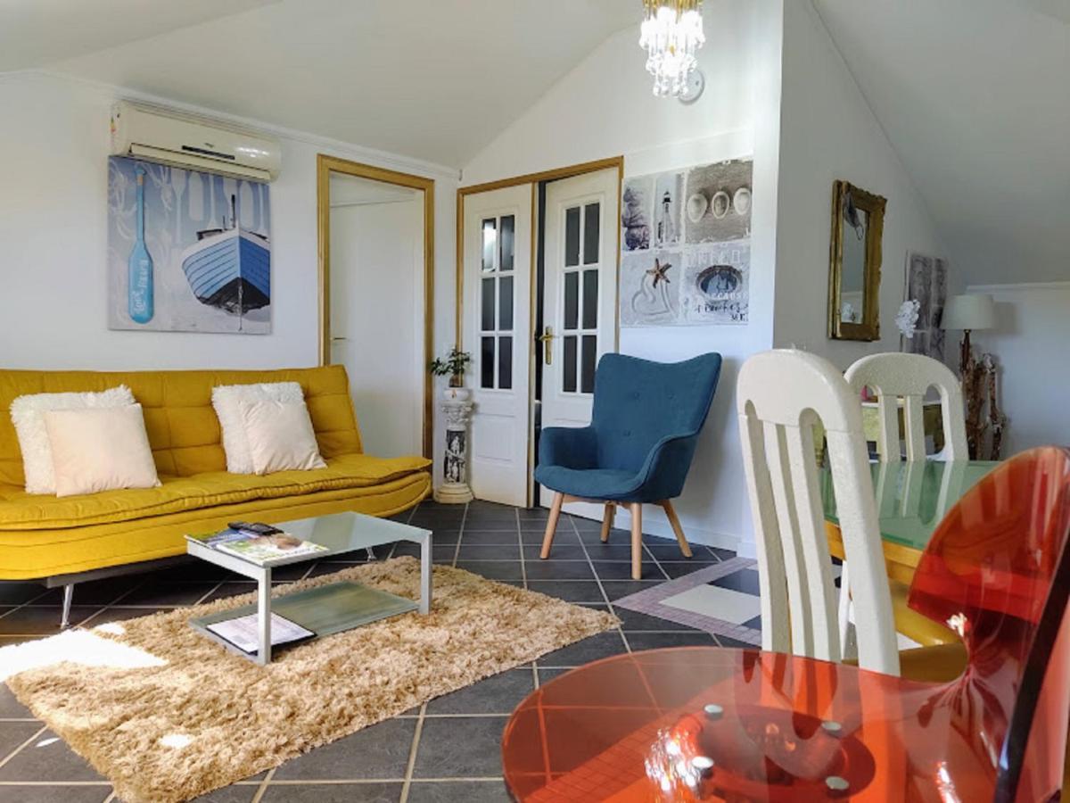 Appartamento Attic Bay Câmara de Lobos Esterno foto